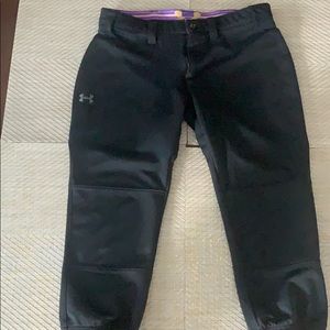 NWT Under Armour athletic capris pants